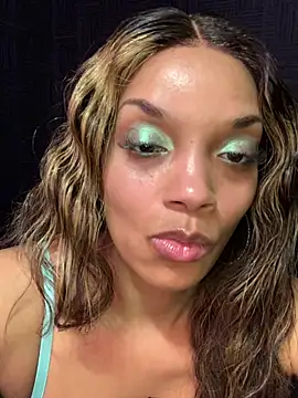 Rakiyahcharms online show from January 2026 01:34:02 AM