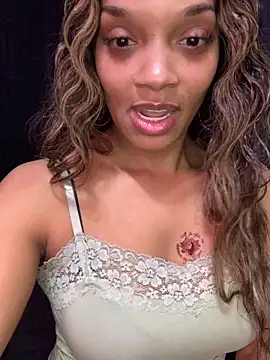 Rakiyahcharms online show from January 2026 01:21:01 AM