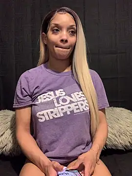 Rakiyahcharms online show from March 2025 05:39:01 PM