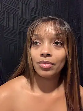 Rakiyahcharms online show from September 2025 11:22:02 PM