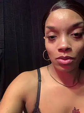 Rakiyahcharms online show from December 2025 03:20:02 AM