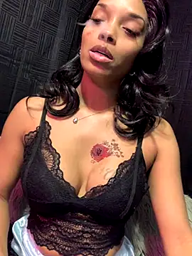 Rakiyahcharms online show from November 2025 03:10:01 AM