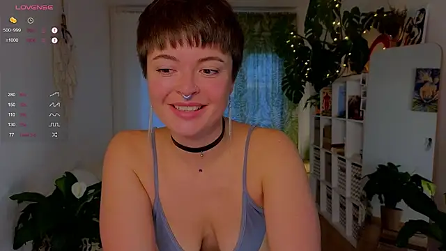 Snapshot of lana_sky chatting on October 2025 02:28:01 PM lana sky online show from October 2025 02:28:01 PM