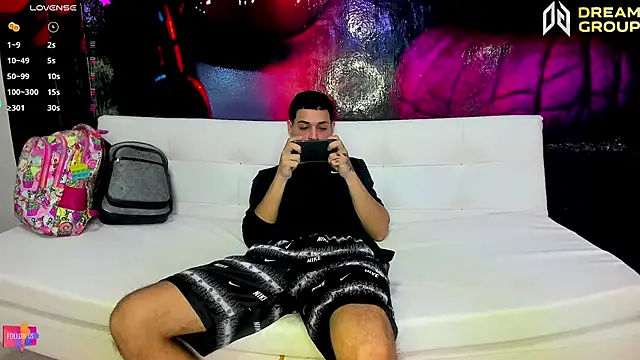 Snapshot of AmazingPartys chatting on October 2025 02:48:02 AM AmazingPartys online show from October 2025 02:48:02 AM