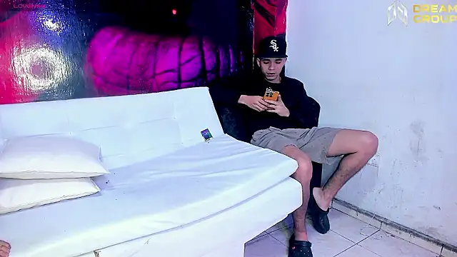 AmazingPartys online show from January 2026 07:56:01 AM