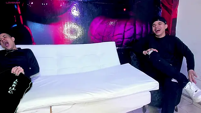 AmazingPartys online show from January 2026 02:39:02 AM