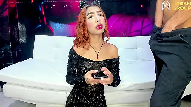 Snapshot of AmazingPartys chatting on November 2025 01:27:02 PM AmazingPartys online show from November 2025 01:27:02 PM