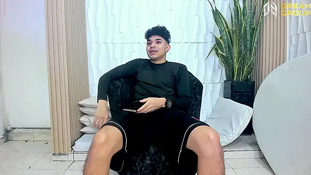 AmazingPartys online show from February 2026 02:06:02 PM