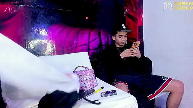 AmazingPartys online show from January 2026 02:10:02 PM