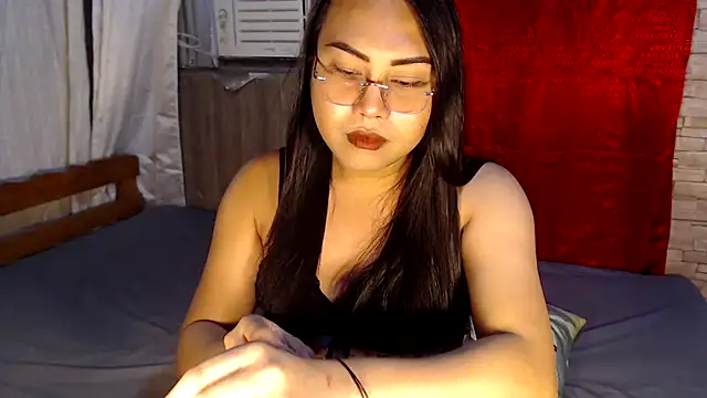 Cumshooterqueen online show from December 2025 02:00:02 PM