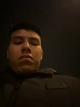 mikeeeeeell online show from May 2026 10:56:02 PM