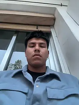 mikeeeeeell online show from May 2026 07:36:02 PM