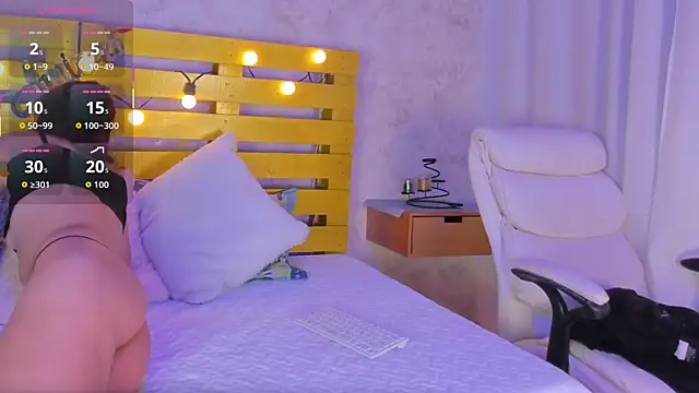 cristinapuerta  online show from October 2025 08:52:01 AM