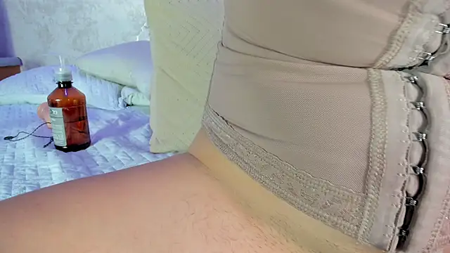 cristinapuerta  online show from April 2026 12:29:02 PM