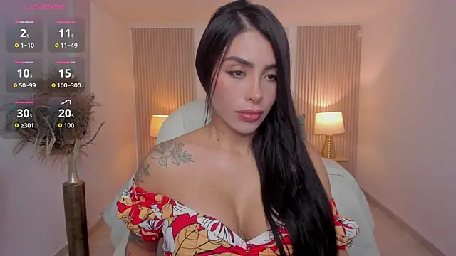 Sarah Stone  online show from April 2026 08:23:02 PM