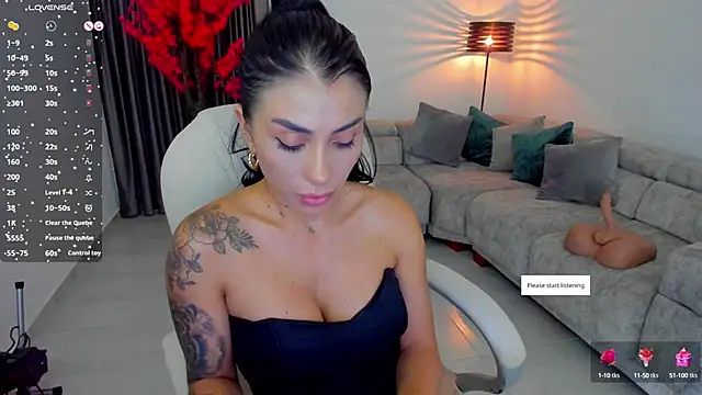 Sarah Stone  online show from February 2025 08:15:01 PM