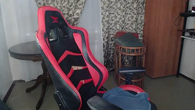 KellyNory online show from April 2026 10:37:02 PM