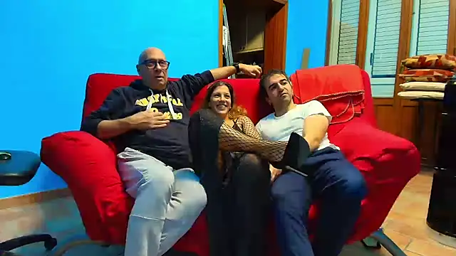 Lucy and Marco online show from November 2025 08:23:02 PM