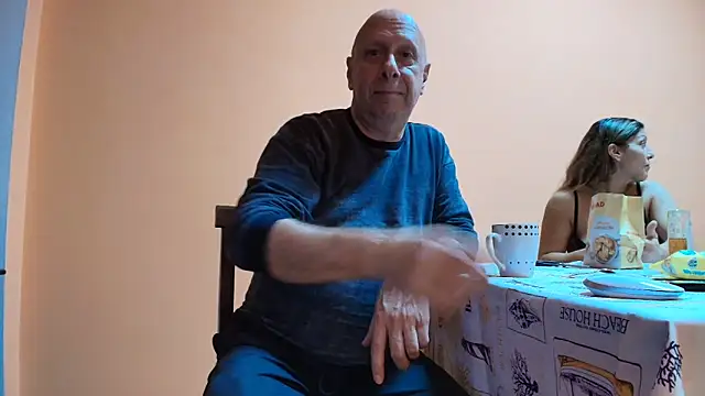 Lucy and Marco online show from November 2025 08:14:01 PM