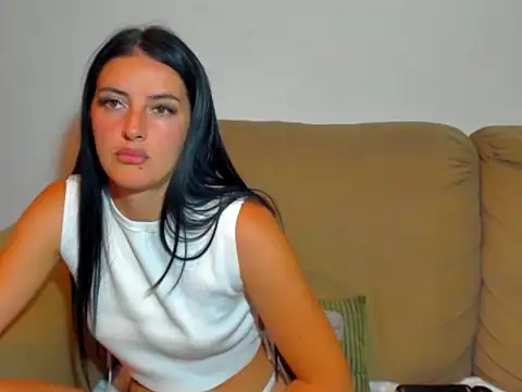 GlamourousKassy online show from September 2025 06:07:02 PM