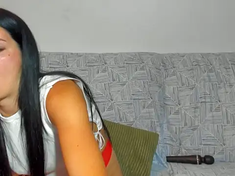 GlamourousKassy online show from September 2025 05:37:01 PM