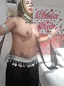 Snapshot of pink_chicaxxx chatting on October 2025 06:18:01 PM pink chicaxxx online show from October 2025 06:18:01 PM