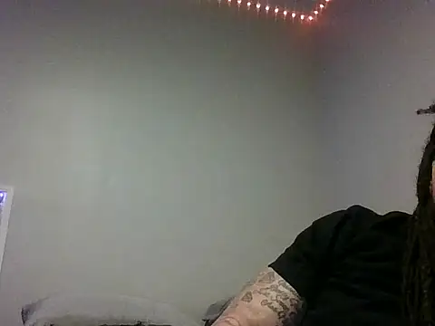 BigWayneBabyXXX online show from April 2026 05:09:02 AM