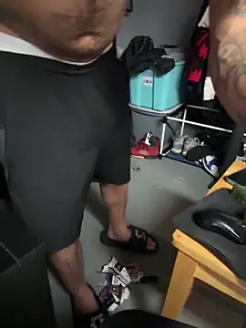 BigWayneBabyXXX online show from December 2025 04:56:02 AM