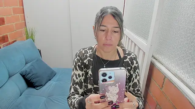 Penelope47 online show from April 2026 07:06:02 PM