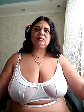 littleRikka online show from November 2025 07:57:01 AM