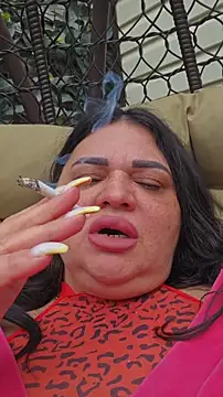 Snapshot of littleRikka chatting on April 2026 08:21:02 AM littleRikka online show from April 2026 08:21:02 AM