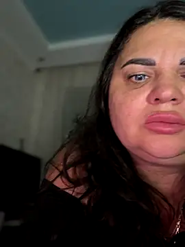 littleRikka online show from November 2025 10:43:01 PM