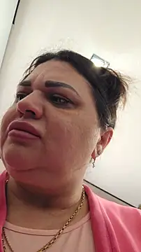 Snapshot of littleRikka chatting on April 2026 07:55:01 AM littleRikka online show from April 2026 07:55:01 AM