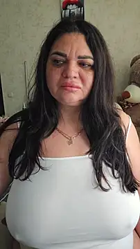 Snapshot of littleRikka chatting on March 2026 07:39:01 AM littleRikka online show from March 2026 07:39:01 AM