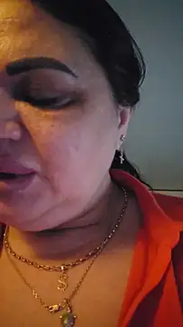 Snapshot of littleRikka chatting on April 2026 08:19:01 AM littleRikka online show from April 2026 08:19:01 AM