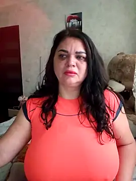 Snapshot of littleRikka chatting on March 2026 06:14:02 AM littleRikka online show from March 2026 06:14:02 AM