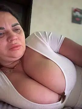 littleRikka online show from November 2025 09:04:01 PM