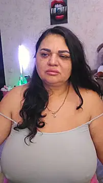 littleRikka online show from February 2026 07:59:02 PM