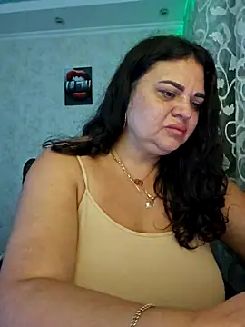 littleRikka online show from November 2025 06:57:01 PM