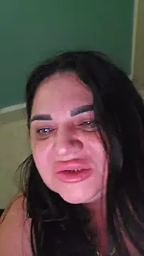 Snapshot of littleRikka chatting on March 2026 08:43:01 PM littleRikka online show from March 2026 08:43:01 PM