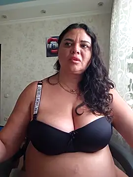 littleRikka online show from October 2025 10:45:02 AM