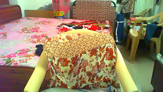 Vbestshow online show from April 2026 12:09:01 PM