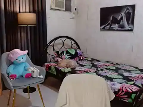 CumEaterLima online show from November 2025 06:39:01 AM