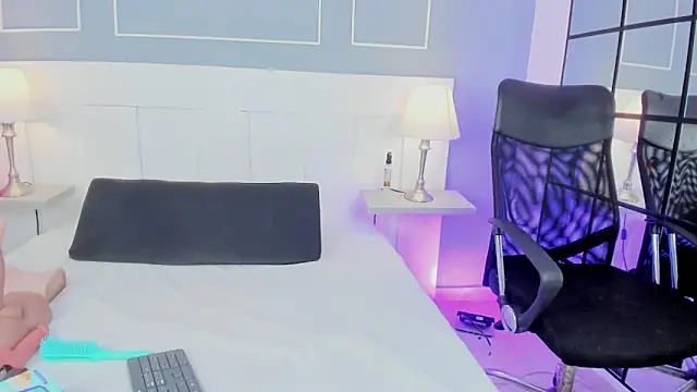 Blackrosse   online show from November 2025 12:38:01 PM