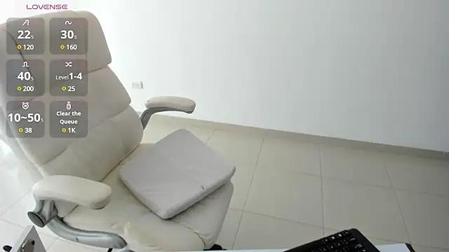renata t  online show from February 2025 01:22:02 PM