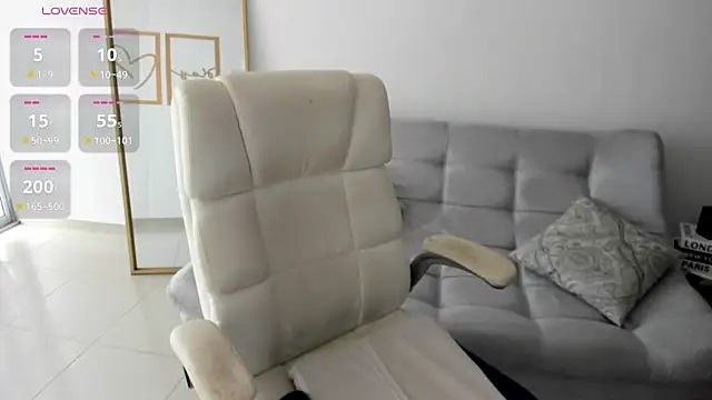 renata t  online show from July 2026 08:31:01 PM