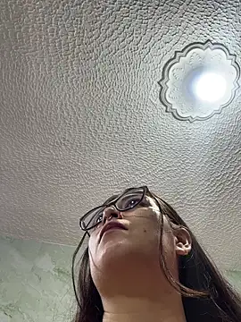 samybenson online show from November 2025 09:19:02 PM