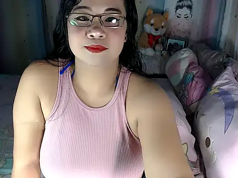 hersheykisses07 online show from January 2026 03:32:01 AM