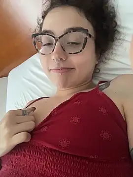 ladyturtle online show from June 2026 05:43:01 PM