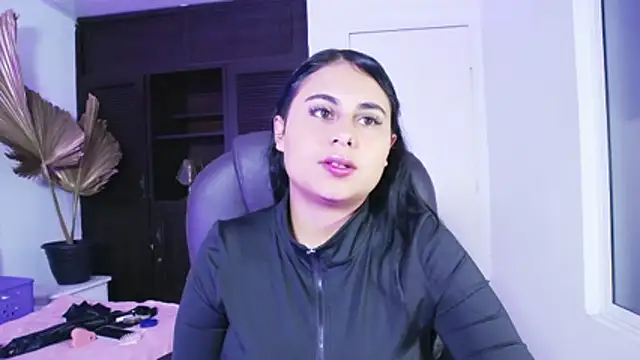 AbbyTaylorr online show from March 2026 12:37:02 AM